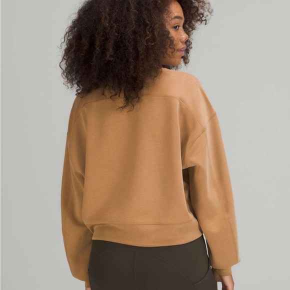 SOLD-Lululemon Size 18 Softstreme Sweatshirt Perfectly Oversized Cropped Crew - Picture 2 of 14